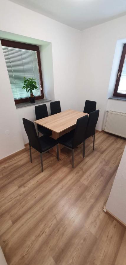 Apartment Podkuze Mojstrana Eksteriør bilde