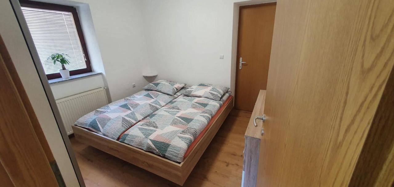 Apartment Podkuze Mojstrana Eksteriør bilde